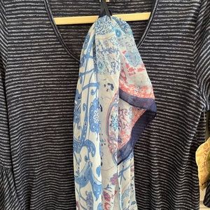 One World top size L NWT